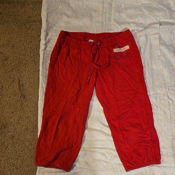 Bright Red Drawstring Capris - Picture 1 of 2